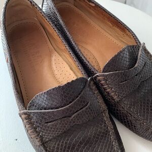Ralph Lauren Ladies Loafers Brown Croc Size 6B
